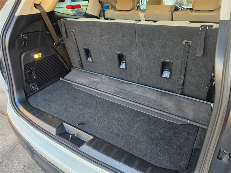 2025 Subaru Ascent Premium - Photo 31 - De Pere, WI 54115
