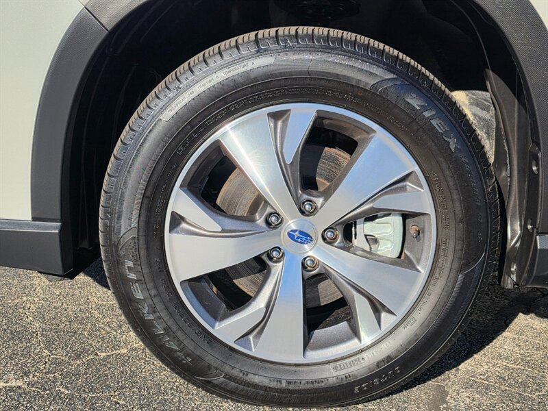 2025 Subaru Ascent Premium - Photo 43 - De Pere, WI 54115