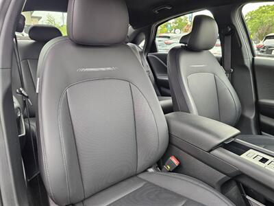 2023 Hyundai IONIQ 6 SEL   - Photo 36 - De Pere, WI 54115