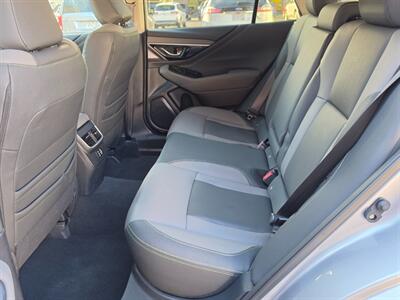 2025 Subaru Outback Onyx Edition   - Photo 16 - De Pere, WI 54115