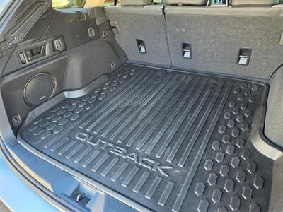 2025 Subaru Outback Onyx Edition   - Photo 33 - De Pere, WI 54115