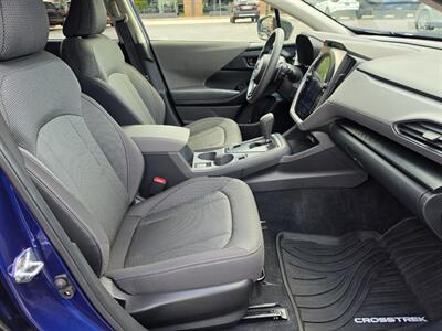 2024 Subaru Crosstrek Premium   - Photo 11 - De Pere, WI 54115