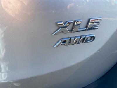 2013 Toyota RAV4 XLE   - Photo 9 - West Allis, WI 53214