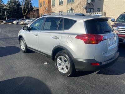 2013 Toyota RAV4 XLE   - Photo 6 - West Allis, WI 53214