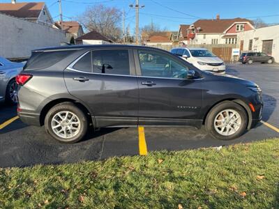 2022 Chevrolet Equinox LT   - Photo 6 - West Allis, WI 53214