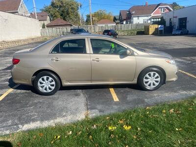 2009 Toyota Corolla LE   - Photo 3 - West Allis, WI 53214