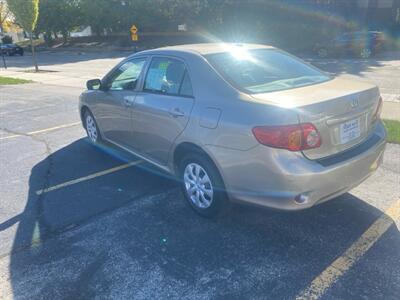 2009 Toyota Corolla LE   - Photo 5 - West Allis, WI 53214