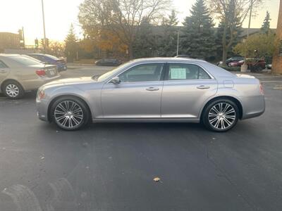 2014 Chrysler 300 Series S   - Photo 4 - West Allis, WI 53214