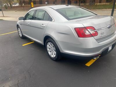 2012 Ford Taurus SE   - Photo 5 - West Allis, WI 53214