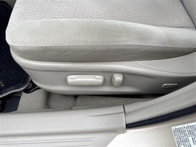 2011 Toyota Camry LE   - Photo 12 - West Allis, WI 53214