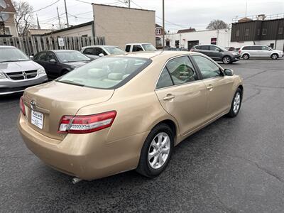 2011 Toyota Camry LE   - Photo 8 - West Allis, WI 53214