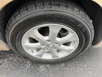 2011 Toyota Camry LE   - Photo 27 - West Allis, WI 53214