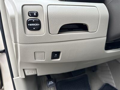 2011 Toyota Camry LE   - Photo 21 - West Allis, WI 53214