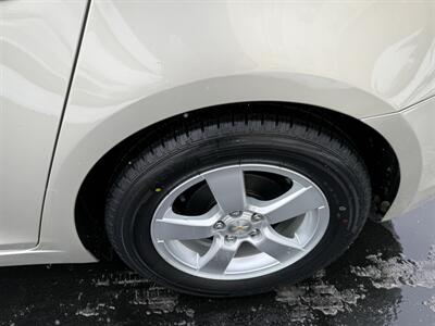 2016 Chevrolet Cruze 1LT Auto   - Photo 10 - West Allis, WI 53214