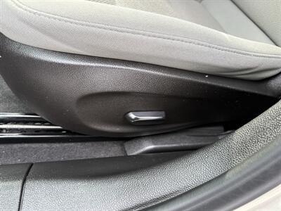 2016 Chevrolet Cruze 1LT Auto   - Photo 12 - West Allis, WI 53214