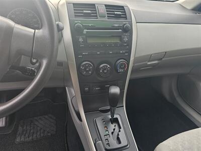 2009 Toyota Corolla LE   - Photo 13 - West Allis, WI 53214