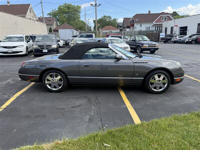 2003 Ford Thunderbird Deluxe   - Photo 2 - West Allis, WI 53214