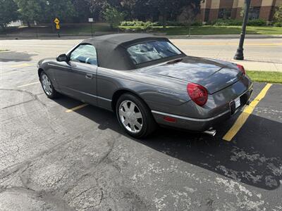 2003 Ford Thunderbird Deluxe   - Photo 4 - West Allis, WI 53214
