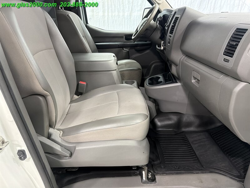 2021 Nissan NV 2500 HD SV - Photo 15 - Bethany, CT 06524