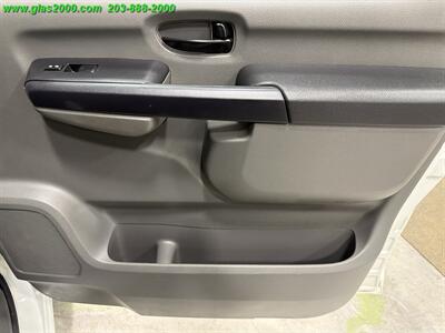 2021 Nissan NV 2500 HD SV - Photo 22 - Bethany, CT 06524