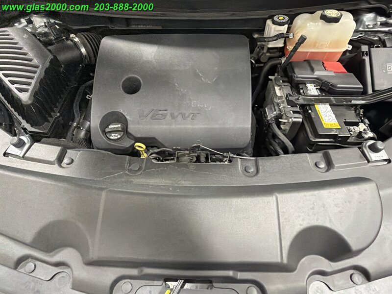 2021 Chevrolet Traverse LS - Photo 12 - Bethany, CT 06524