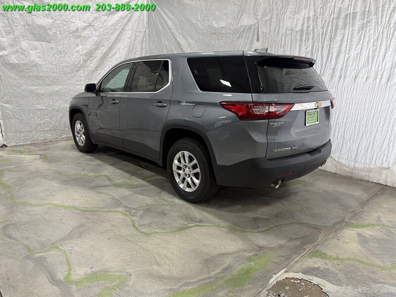 2021 Chevrolet Traverse LS - Photo 7 - Bethany, CT 06524