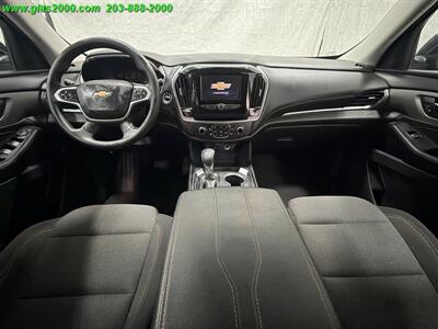 2021 Chevrolet Traverse LS - Photo 6 - Bethany, CT 06524
