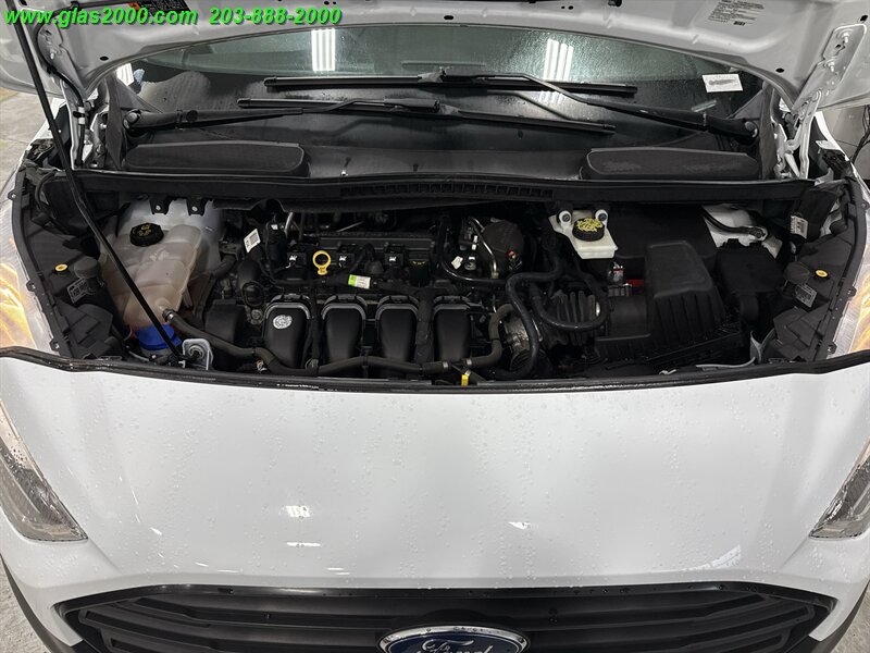 2020 Ford Transit Connect XL - Photo 12 - Bethany, CT 06524