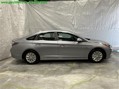 2016 Hyundai SONATA Hybrid SE   - Photo 14 - Bethany, CT 06524