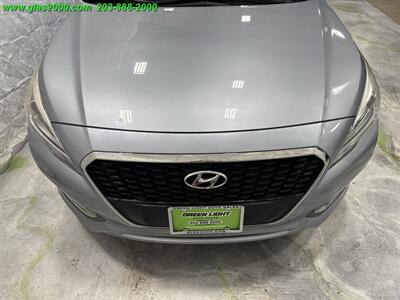 2016 Hyundai SONATA Hybrid SE   - Photo 18 - Bethany, CT 06524