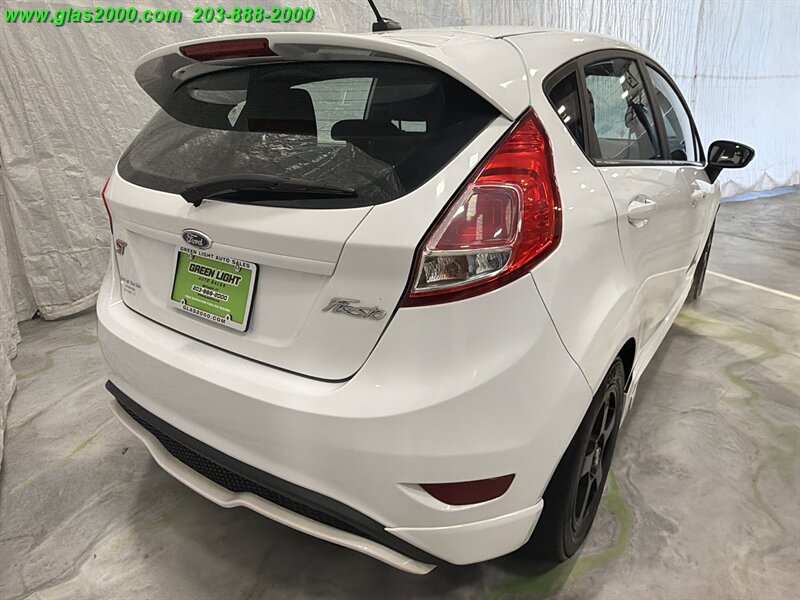 2015 Ford Fiesta ST - Photo 8 - Bethany, CT 06524