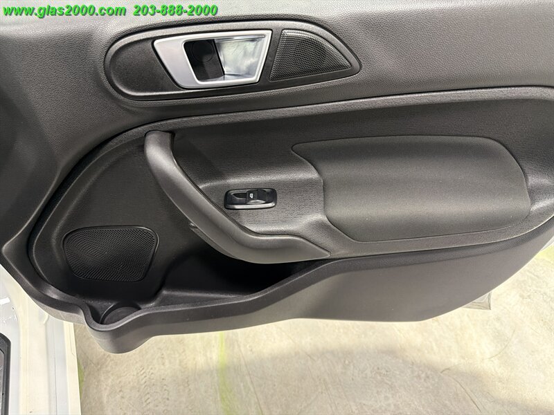 2015 Ford Fiesta ST - Photo 26 - Bethany, CT 06524