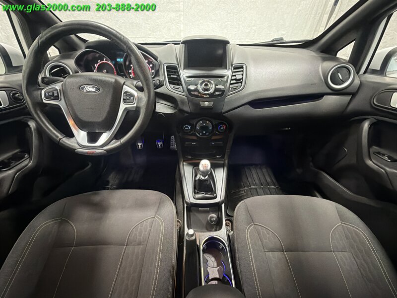 2015 Ford Fiesta ST - Photo 6 - Bethany, CT 06524