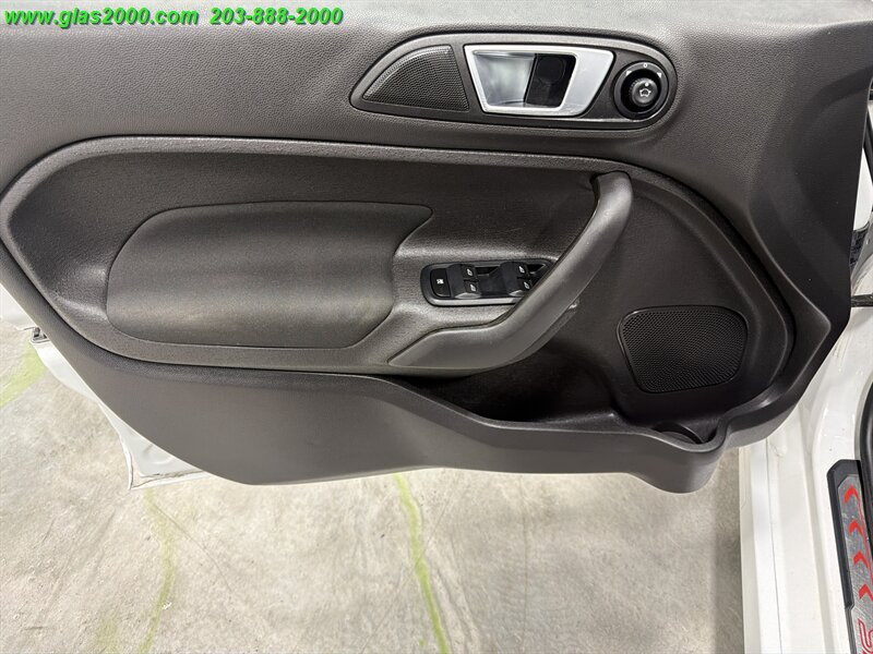 2015 Ford Fiesta ST - Photo 25 - Bethany, CT 06524