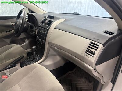 2013 Toyota Corolla L - Photo 4 - Bethany, CT 06524