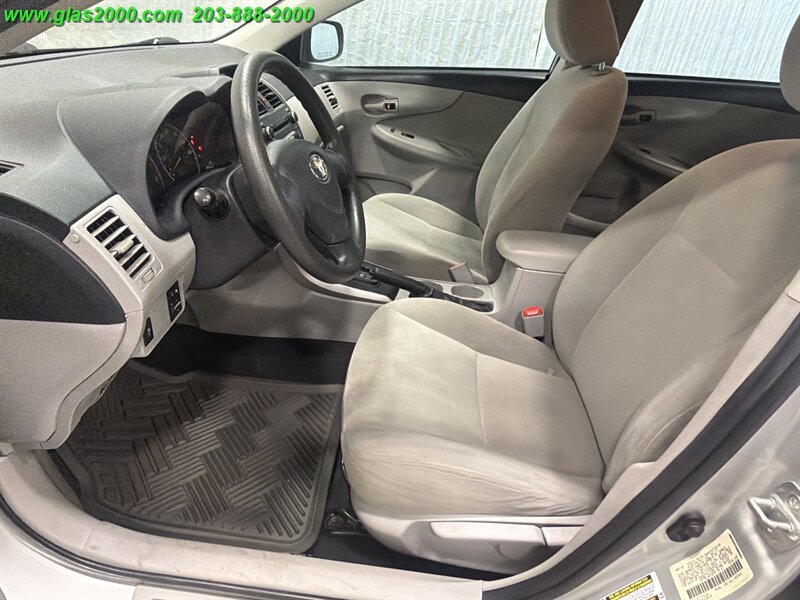 2013 Toyota Corolla L - Photo 16 - Bethany, CT 06524