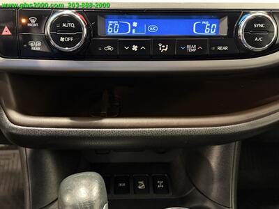 2017 Toyota Highlander XLE - Photo 28 - Bethany, CT 06524