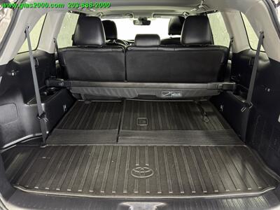 2017 Toyota Highlander XLE - Photo 15 - Bethany, CT 06524