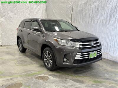 2017 Toyota Highlander XLE - Photo 2 - Bethany, CT 06524