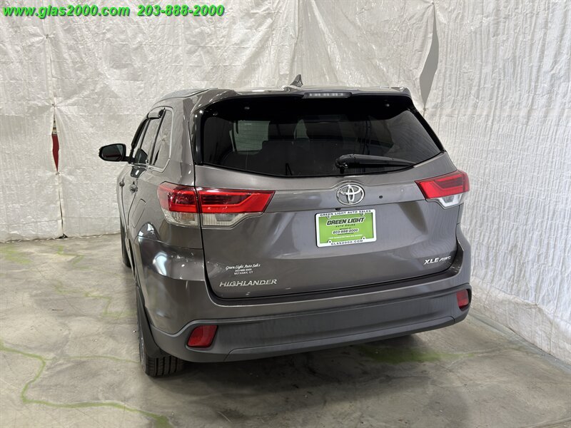 2017 Toyota Highlander XLE - Photo 32 - Bethany, CT 06524