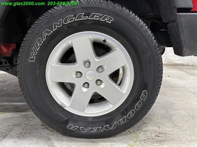 2014 Jeep Wrangler Sport - Photo 15 - Bethany, CT 06524