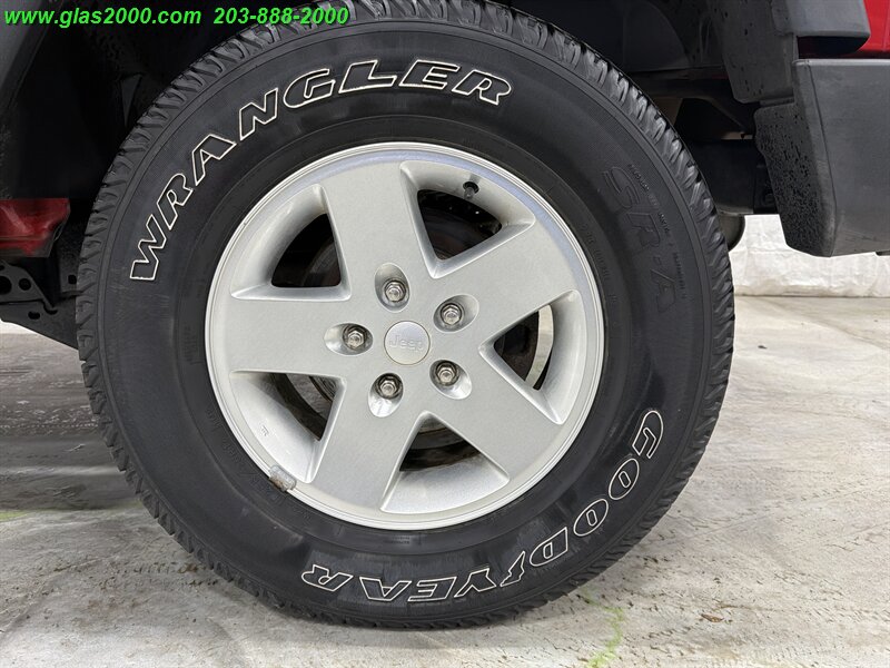 2014 Jeep Wrangler Sport - Photo 15 - Bethany, CT 06524