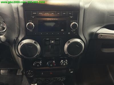 2014 Jeep Wrangler Sport - Photo 10 - Bethany, CT 06524