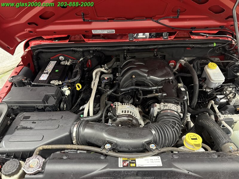 2014 Jeep Wrangler Sport - Photo 12 - Bethany, CT 06524