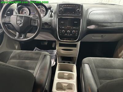 2016 Dodge Grand Caravan SE   - Photo 6 - Bethany, CT 06524