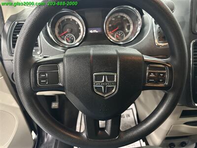 2016 Dodge Grand Caravan SE   - Photo 4 - Bethany, CT 06524