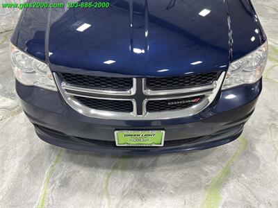 2016 Dodge Grand Caravan SE   - Photo 18 - Bethany, CT 06524