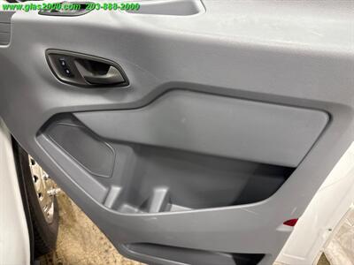 2018 Ford Transit XLT   - Photo 22 - Bethany, CT 06524