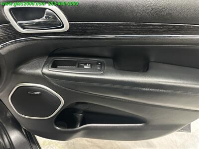2018 Jeep Grand Cherokee Summit   - Photo 22 - Bethany, CT 06524