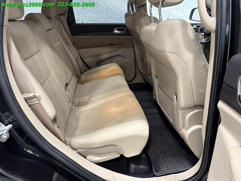 2021 Jeep Grand Cherokee Laredo E - Photo 10 - Bethany, CT 06524